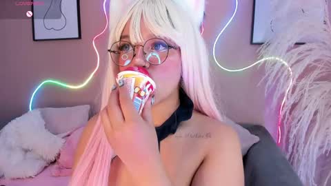  Sally White  online show from 02-26-25, 07:27