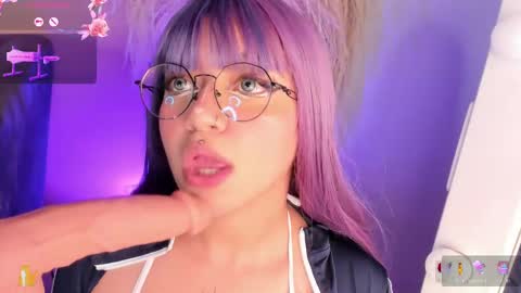  Sally White  online show from 03-05-25, 07:38