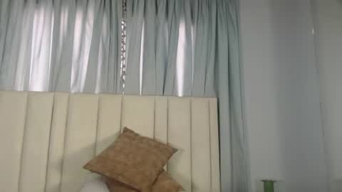Snapshot of sallydickinson chatting on 07-16-26, 02:12 Sallydickinson online show from 07-16-26, 02:12