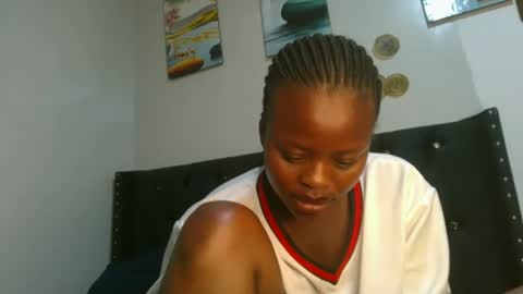 sallysasha254 online show from 12-18-24, 10:08