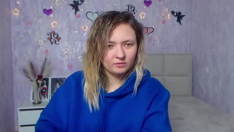 Snapshot of sallyverda chatting on 02-21-25, 04:29 Sally online show from 02-21-25, 04:29