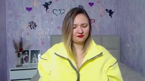 Snapshot of sallyverda chatting on 02-25-25, 09:46 Sally online show from 02-25-25, 09:46