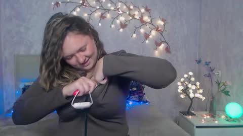 Sally online show from 03-26-26, 06:41