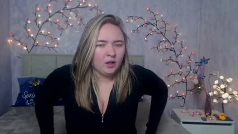 Sally online show from 04-24-26, 11:07