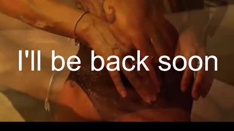 Salma online show from 10-31-25, 03:29