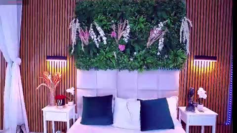 SalmaRoze online show from 04-26-26, 02:42