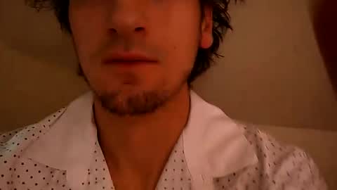 salmonman1305 online show from 01-02-25, 08:17