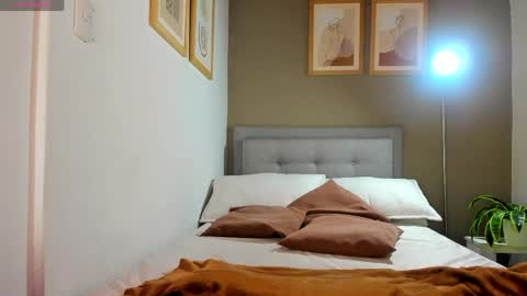 Salo     online show from 04-24-26, 03:25