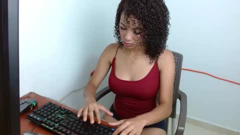 salome_18_big_tits online show from 10-25-25, 09:09