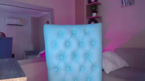 Snapshot of salome__2002 chatting on 07-11-26, 12:41 salome__2002 online show from 07-11-26, 12:41