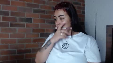 Snapshot of salome__palmer chatting on 03-04-25, 09:43 online show from 03-04-25, 09:43