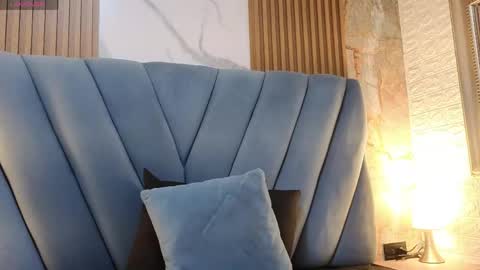 Snapshot of salome_cruxx chatting on 04-15-26, 12:01 salome_cruxx online show from 04-15-26, 12:01