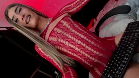 salome_saenz666 online show from 04-21-26, 05:47