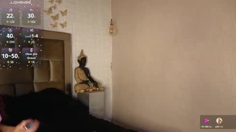 Snapshot of salome_williamss chatting on 09-17-25, 12:07 Salome online show from 09-17-25, 12:07