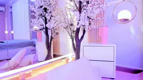  Salome benz online show from 02-15-26, 08:49