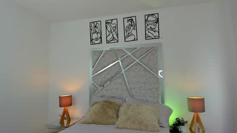 salomedyla online show from 12-31-24, 06:46