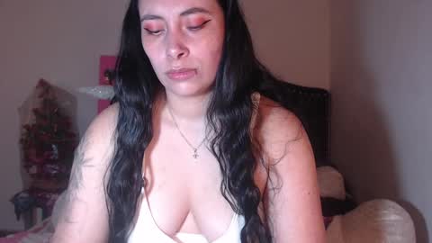 yenny online show from 01-23-25, 04:19