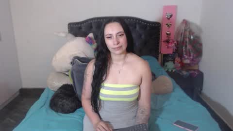 yenny online show from 11-03-25, 04:25