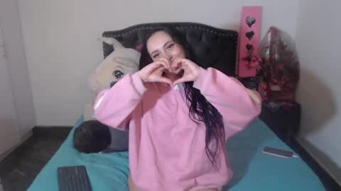 yenny online show from 11-05-25, 03:17