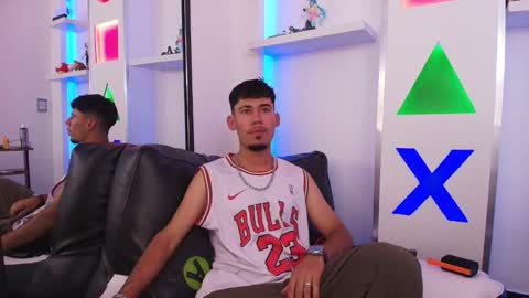 Salomon online show from 03-18-26, 09:40