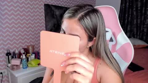 Salome online show from 01-31-25, 05:09