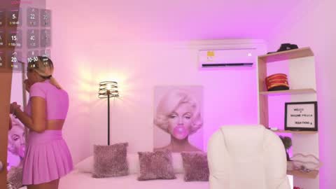 Snapshot of saloomee__ chatting on 02-05-25, 11:55 SALOME online show from 02-05-25, 11:55