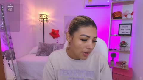 Snapshot of saloomee__ chatting on 03-06-25, 10:52 SALOME online show from 03-06-25, 10:52