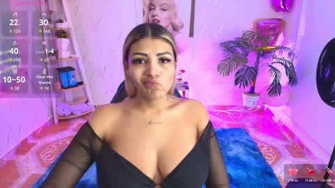 Snapshot of saloomee__ chatting on 10-07-25, 11:18 SALOME online show from 10-07-25, 11:18