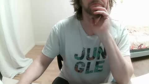 Saltimbanquier  Salt  ou  Banquier  online show from 01-26-25, 10:55