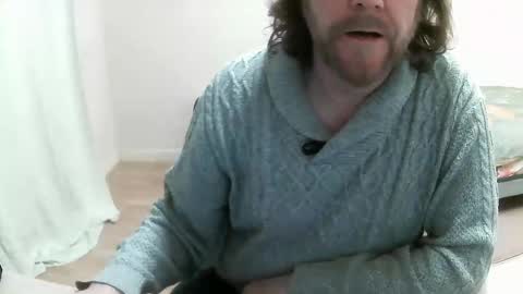 Saltimbanquier  Salt  ou  Banquier  online show from 02-21-25, 07:23