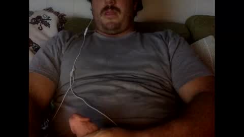 Snapshot of salty612 chatting on 12-20-24, 04:31 salty612 online show from 12-20-24, 04:31