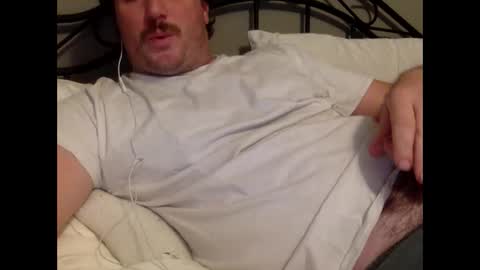 Snapshot of salty612 chatting on 01-16-25, 01:16 salty612 online show from 01-16-25, 01:16