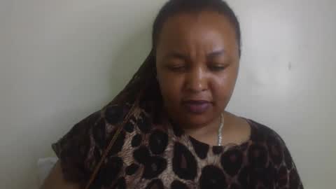 Snapshot of salty_surprise_ chatting on 02-19-25, 02:33 salty_surprise_ online show from 02-19-25, 02:33