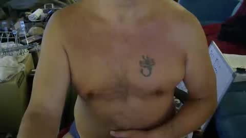 Snapshot of saltydogg chatting on 11-24-25, 12:38 Saltyy online show from 11-24-25, 12:38