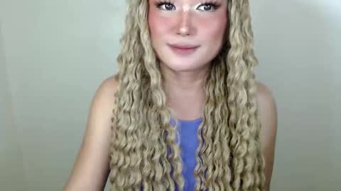 Snapshot of salumisabato69 chatting on 10-25-25, 06:10 anasthasia online show from 10-25-25, 06:10