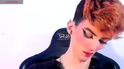 Snapshot of salvatore_boom chatting on 05-25-26, 05:46 salvatore_boom online show from 05-25-26, 05:46