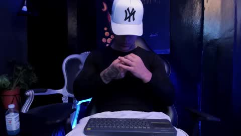 SALVATORE online show from 01-10-26, 06:09