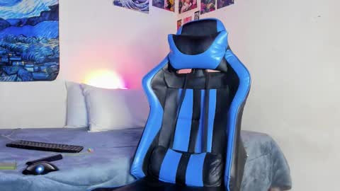   online show from 03-10-26, 01:10