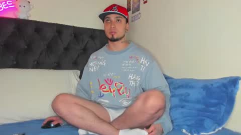   online show from 07-18-26, 01:21