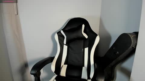 Snapshot of salvatore_montt chatting on 02-15-25, 03:42 salvatore_montt online show from 02-15-25, 03:42