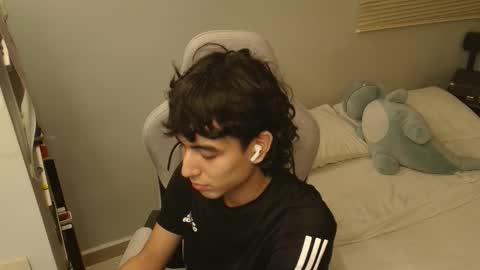 Snapshot of salvatore_montt chatting on 10-14-25, 03:29 salvatore_montt online show from 10-14-25, 03:29