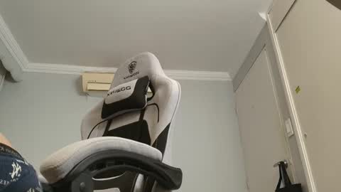 Snapshot of salvatore_montt chatting on 10-30-25, 03:52 salvatore_montt online show from 10-30-25, 03:52