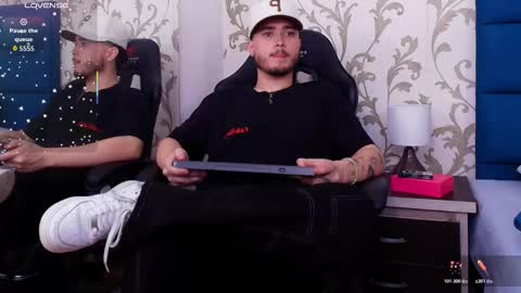 Snapshot of salvattore_muller chatting on 02-14-26, 04:20 Salvatore online show from 02-14-26, 04:20