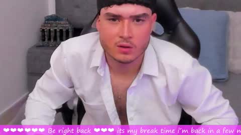 Snapshot of salvattore_muller chatting on 02-23-26, 07:39 Salvatore online show from 02-23-26, 07:39