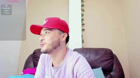 Snapshot of salvattore_muller chatting on 03-12-26, 01:23 Salvatore online show from 03-12-26, 01:23