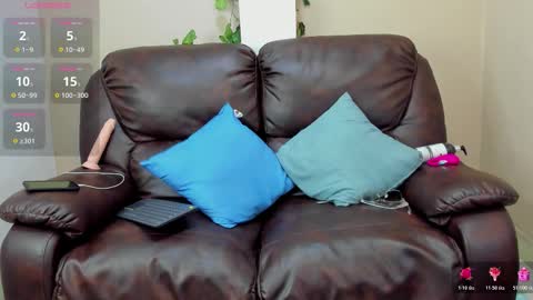 Snapshot of salvattore_muller chatting on 03-14-26, 01:01 Salvatore online show from 03-14-26, 01:01