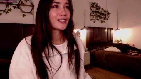 Snapshot of sam01___ chatting on 12-10-24, 10:58 Stefana or Samchispas online show from 12-10-24, 10:58