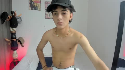 sam__cute online show from 12-30-24, 07:00