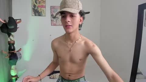 sam__cute online show from 01-06-25, 07:45