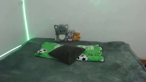 sam__cute online show from 01-09-26, 04:37